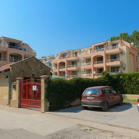 Apartment In Sundance Village